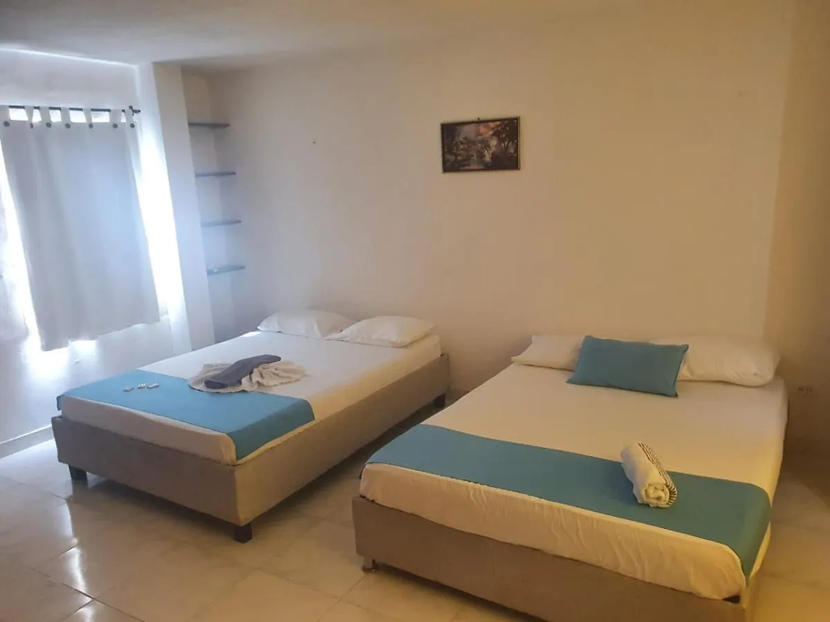 Hostal En La Avenida Malecon Cartagena