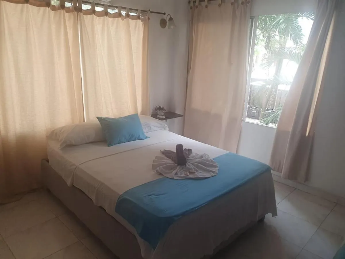 Hostal En La Avenida Malecon Cartagena Gæstehus