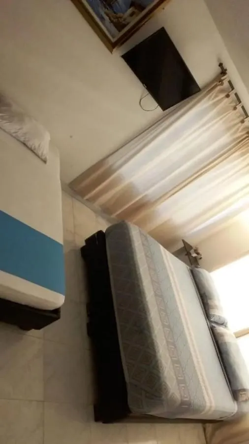 Hostal En La Avenida Malecon Cartagena Gæstehus